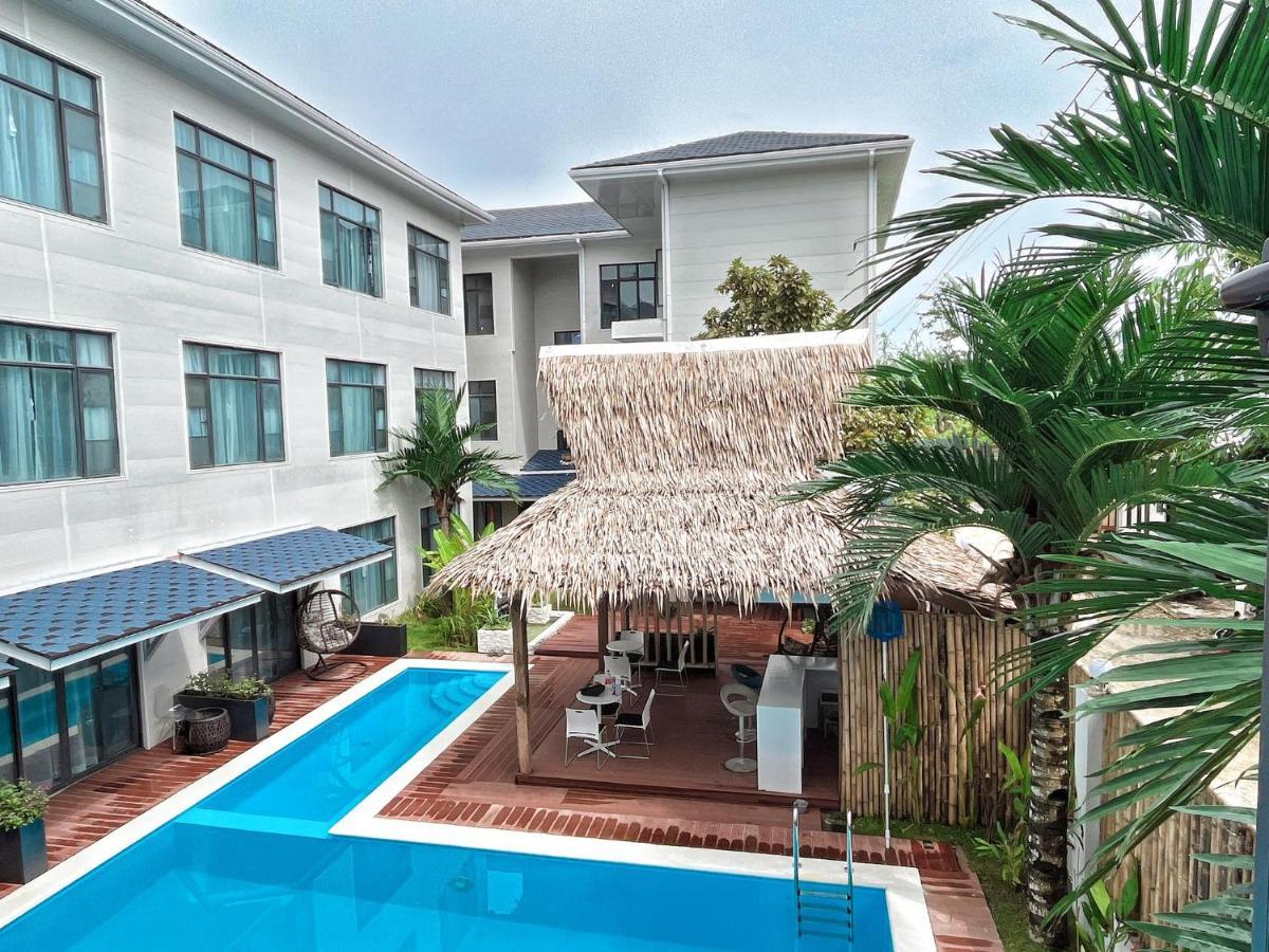 Siargao Seasky Resort Catangnan エクステリア 写真
