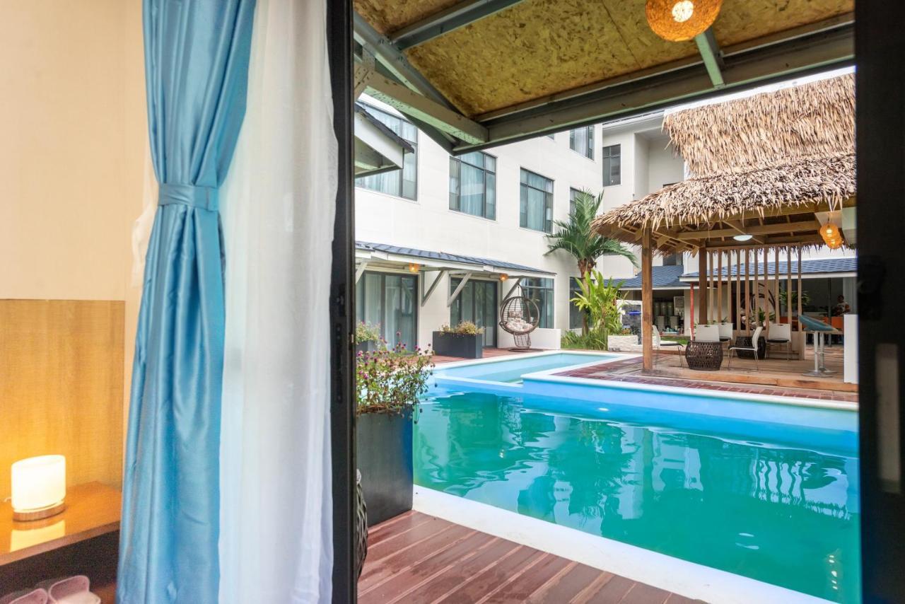 Siargao Seasky Resort Catangnan エクステリア 写真