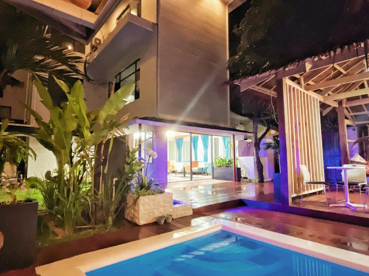 Siargao Seasky Resort Catangnan エクステリア 写真