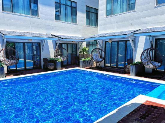 Siargao Seasky Resort Catangnan エクステリア 写真