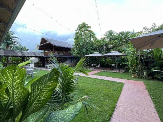 Siargao Seasky Resort Catangnan エクステリア 写真